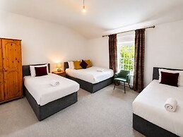 Royal Goat Hotel