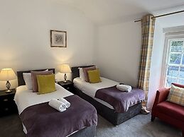 Royal Goat Hotel