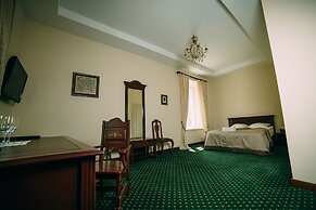 Bistrampolis Manor Boutique Hotel