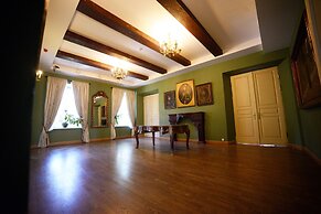 Bistrampolis Manor Boutique Hotel