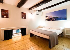 B&B Monaciello