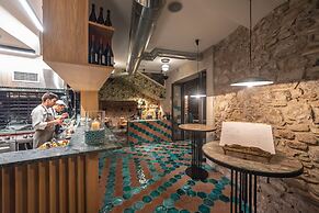 Medousa Suites