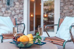 Medousa Suites