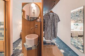 Medousa Suites