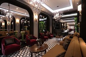 Flora Centre Hotel & Spa