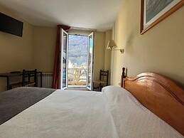 Hotel Joan Canejan