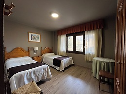 Hotel Joan Canejan