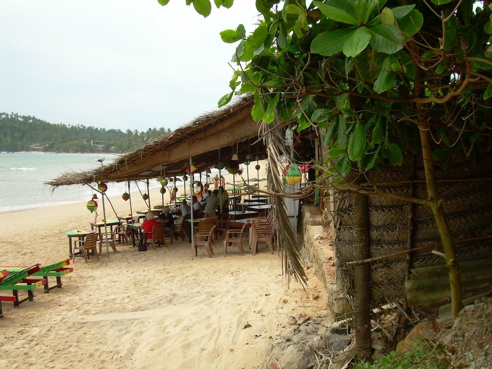 Bandhusena Apartments