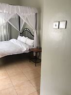 Daria Apartments