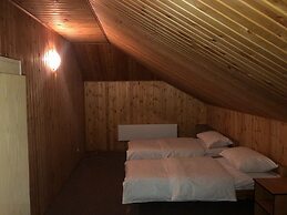 Argo - Hostel
