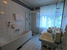 Hjelle Hotel