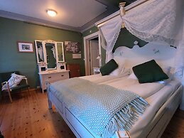 Hjelle Hotel