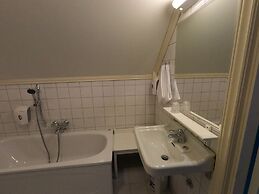 Hjelle Hotel