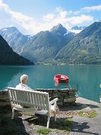 Hjelle Hotel