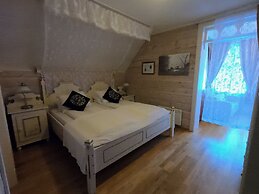 Hjelle Hotel