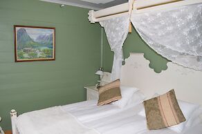 Hjelle Hotel