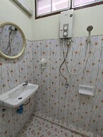 Pueng Luang Hotel