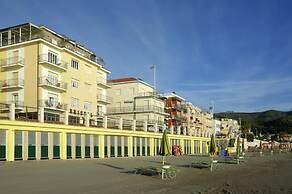 Hotel Bristol