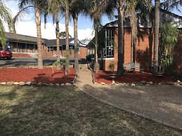 Kootingal Landview Motel