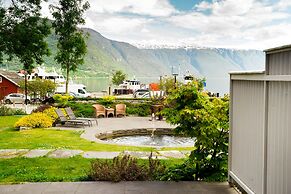 Walaker Hotel