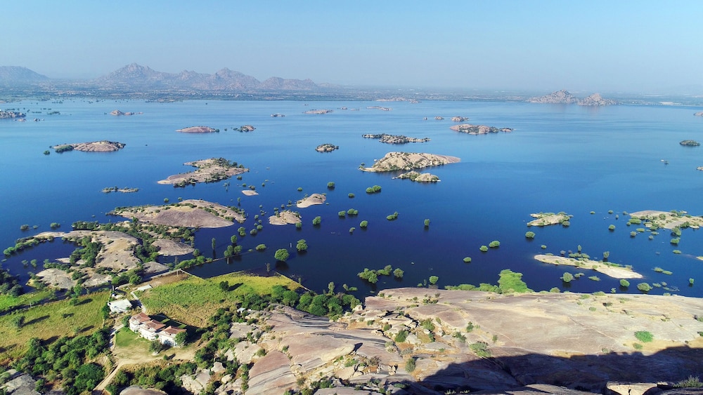The Jawai Sagar Resort