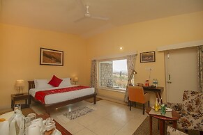The Jawai Sagar Resort