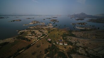 The Jawai Sagar Resort