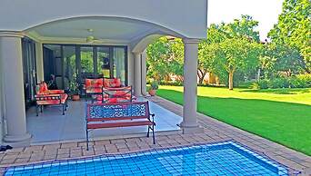 Jeanette's Villa at Westlake