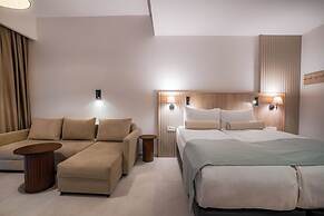 Victoria Princess Hotel