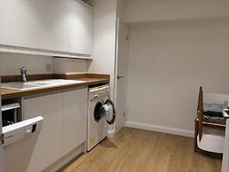 Malvern Holiday Garden Flat