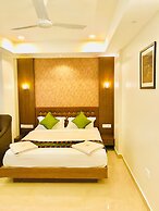 Regalia Inn & Suites
