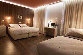 Hotel Center