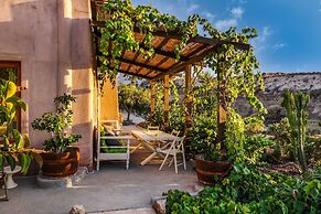 Rosepepper Villa