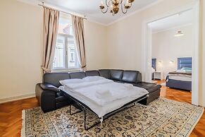 Flowers Premium Apartments & Rooms