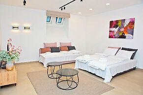 Flowers Premium Apartments & Rooms