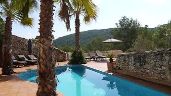 Mas Nur Sitges