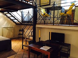 Home2Rome - Trastevere Mercanti I