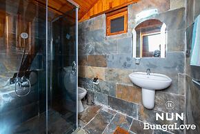 Nun BungaLove