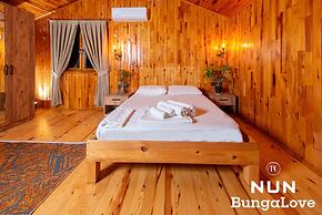Nun BungaLove
