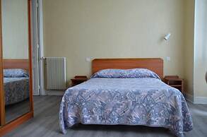Hotel Montfort