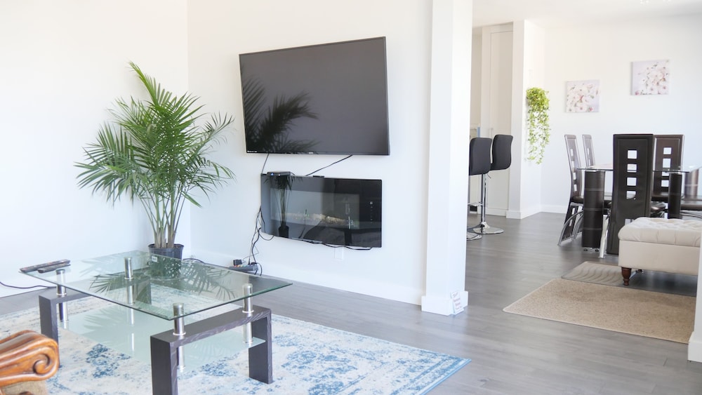 Richview Gardens Suite
