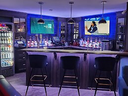 Newfound Inn & Suites