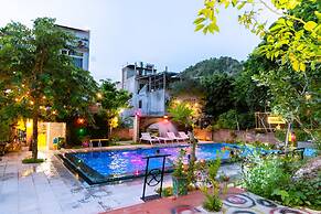Song Toan Hotel