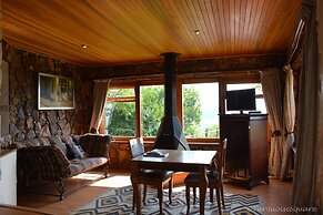 La Montagne Guest Lodge