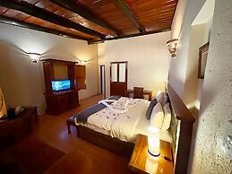La Montagne Guest Lodge