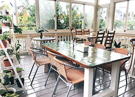 TONG YI Homestay