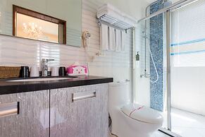 TONG YI Homestay