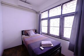 42 Guesthouse