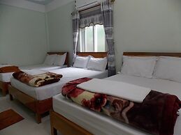 Rose Hotel