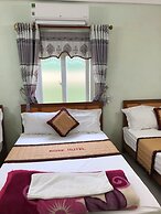 Rose Hotel